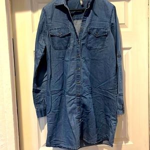Jean dress size M